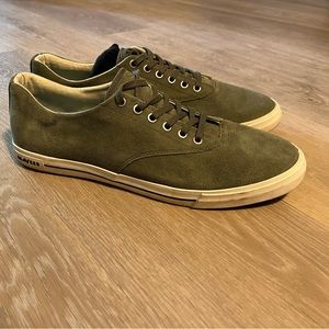 Suede Seavees Shoes (Size 13)